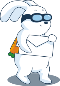 Oda, la mascotte de propulse web tenant une enveloppe pour le contacter